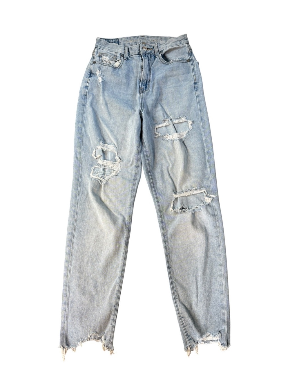 American Eagle Distressed Curvy High Rise Mom Jeans. Size 0